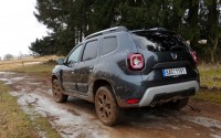 Dacia_Duster_2019_(16).jpg