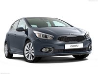 Kia-Ceed_2013_1024x768_wallpaper_01.jpg